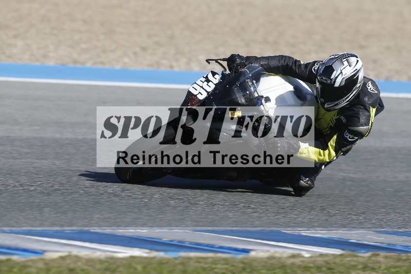 /Archiv-2024/02 29.01.-02.02.2024 Moto Center Thun Jerez/Gruppe rot-red/236